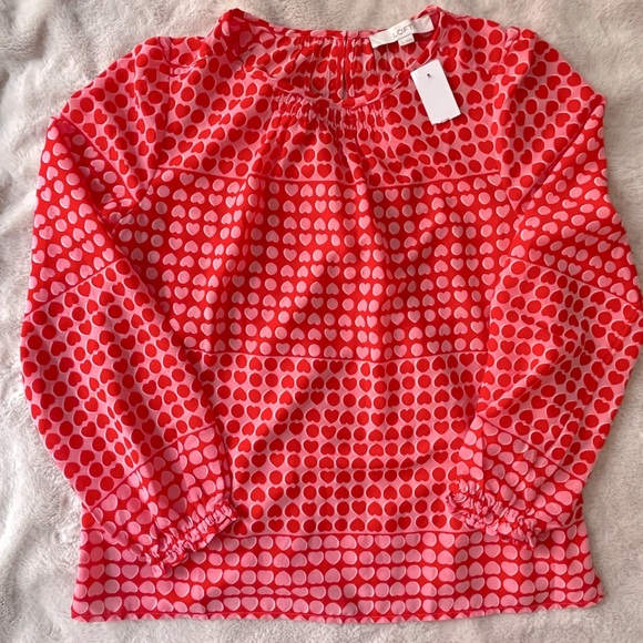 2/$20 ✨NWT LOFT Long Sleeve Pink Red Heart Chiffon Blouse Size S - Picture 3 of 10
